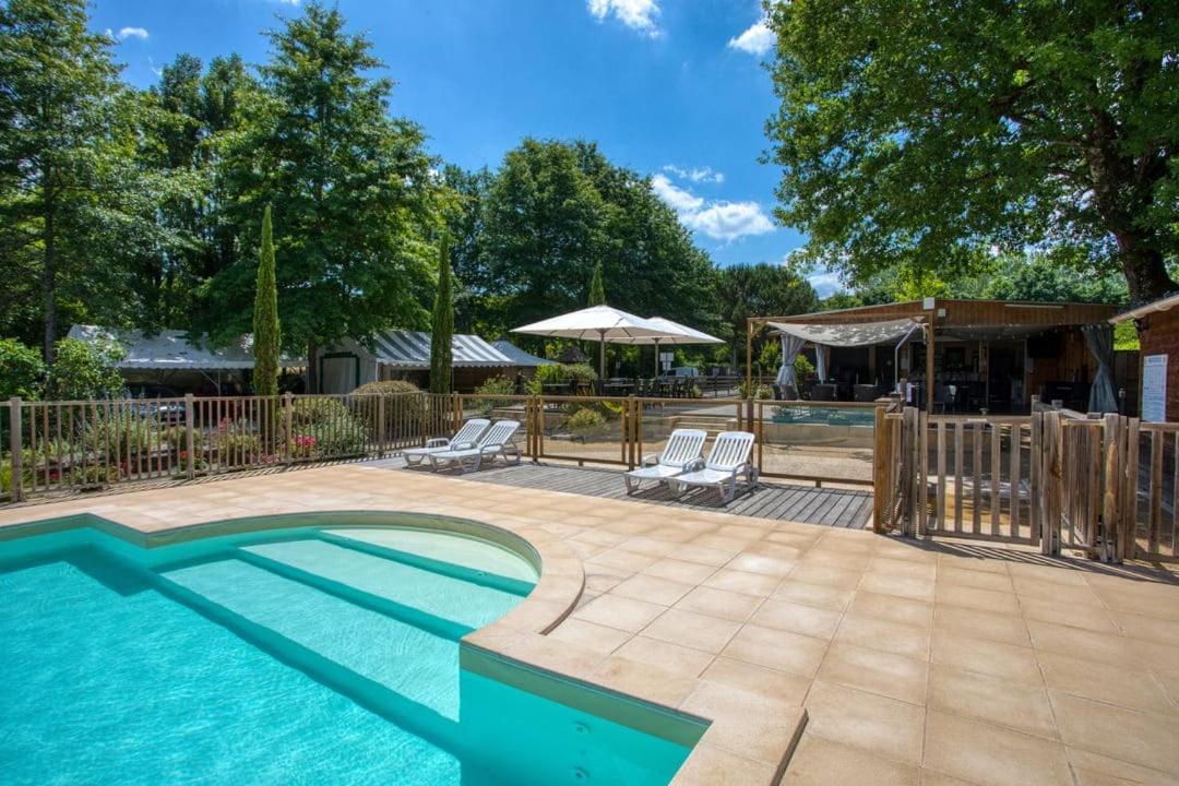 Camping Du Lac De Grolejac Exterior photo